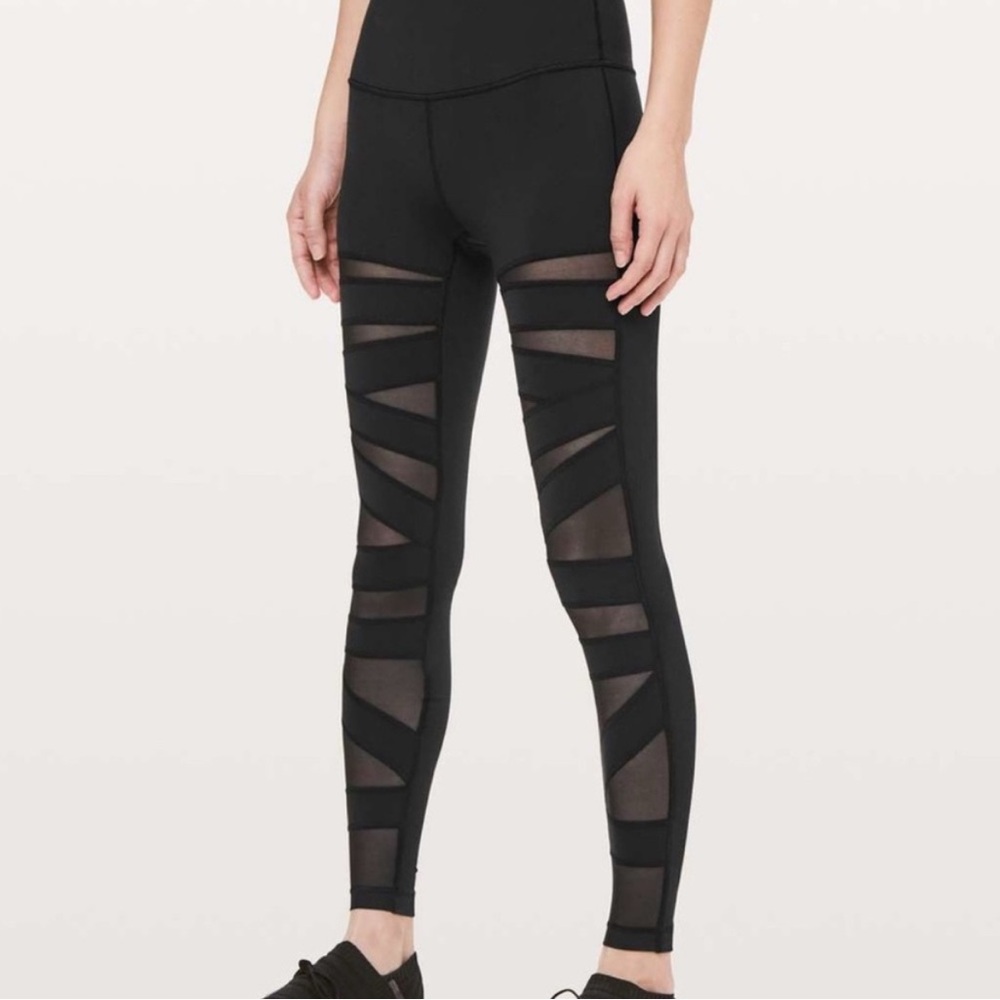 Lululemon mesh zigzag yoga pants - Picture 2 of 8